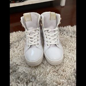 Guess Bling Sneakers!